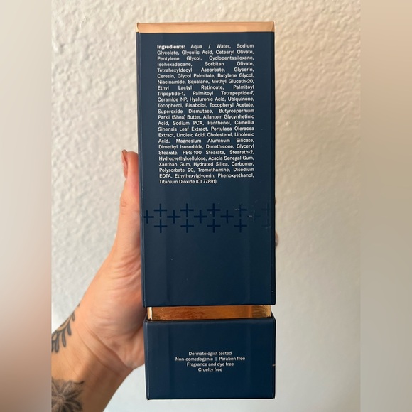 Like New Skinbetter Science AlphaRet overnight face cream - Picture 3 of 4